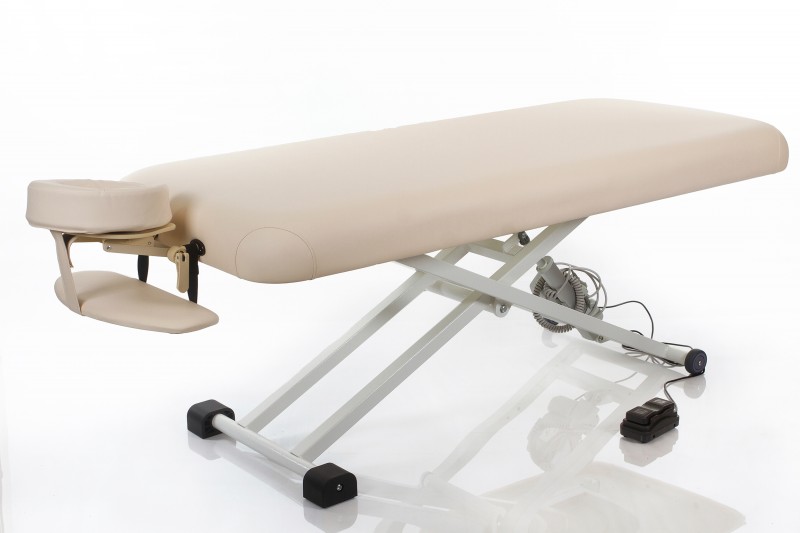 Электрический массажный стол Elektriskais masāžas galds masāžas galdu noma. kušetes noma, iznomā elektrisko masāžas galdu Electric massage table for rent Электрический массажный стол