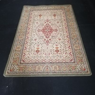 Rakstains paklājs L