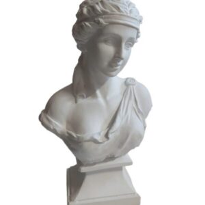 Statuete sievietes krūšu tēls